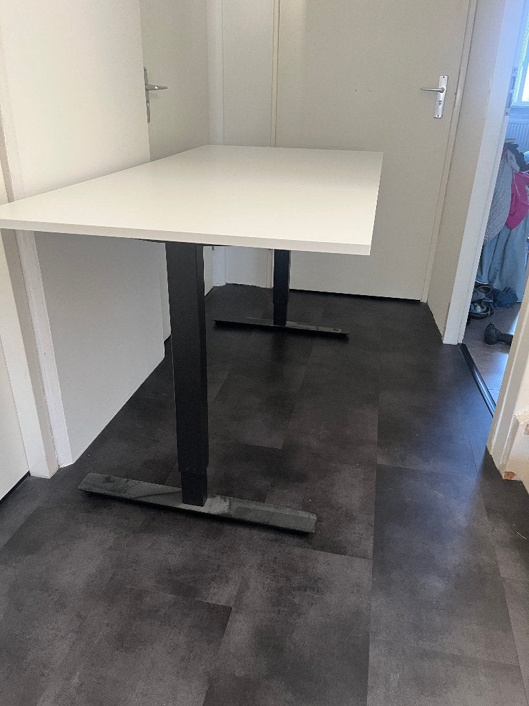 TROTTEN Bureau zit/sta, wit/antraciet, 160x80 cm, Zit-sta bureau, 160 cm, Gebruikt, Spaanplaat of MDF