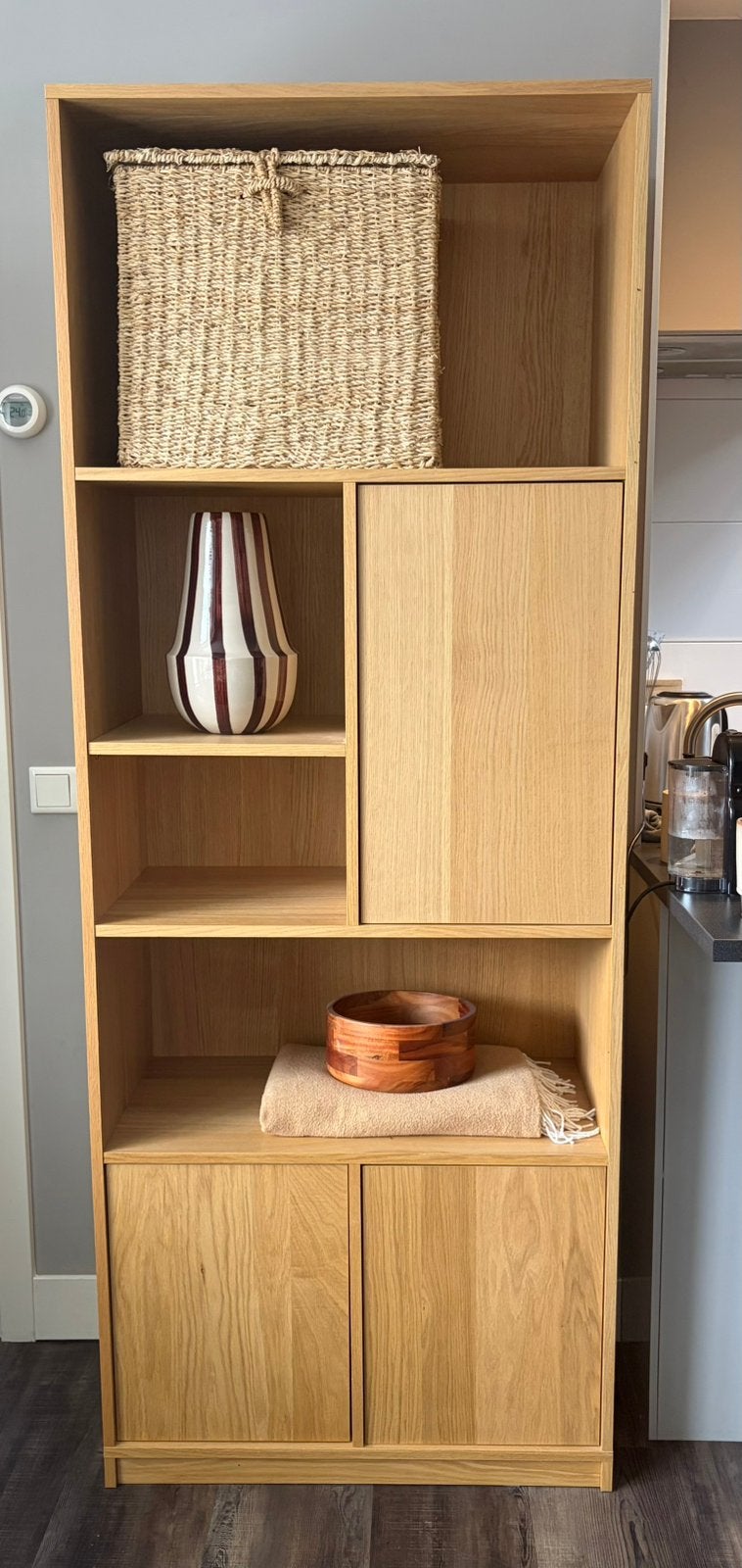 Stijlvolle houten kast van VT Wonen, Ophalen, Met deur(en), Eikenhout, 50 tot 100 cm