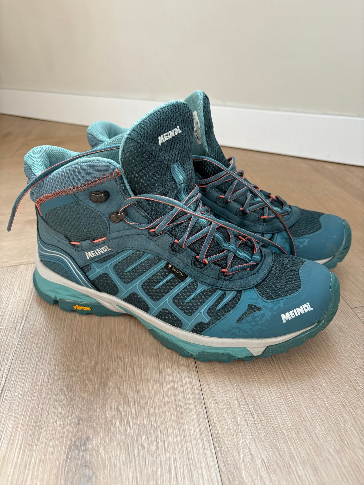 Meindl Wandelschoenen - Zo goed als nieuw, Sport en Fitness, Ophalen of Verzenden, Zo goed als nieuw, Schoenen