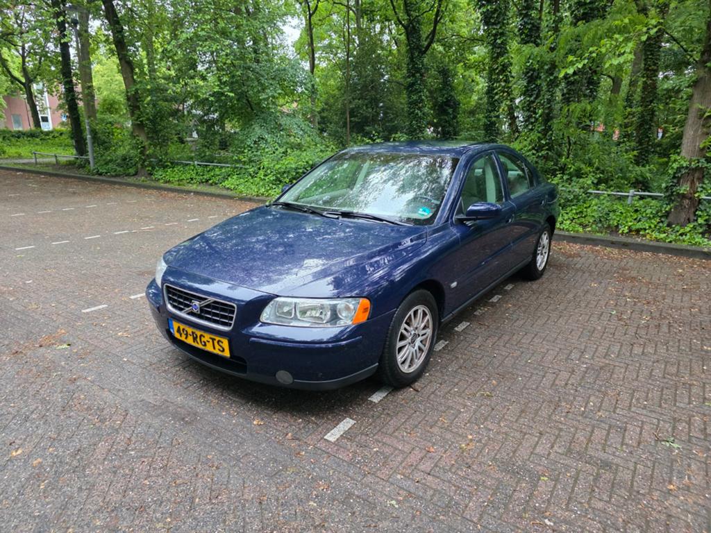 Volvo s60 2006 2.4 benzin nieuw APK, Auto's, Volvo, Particulier, Te koop
