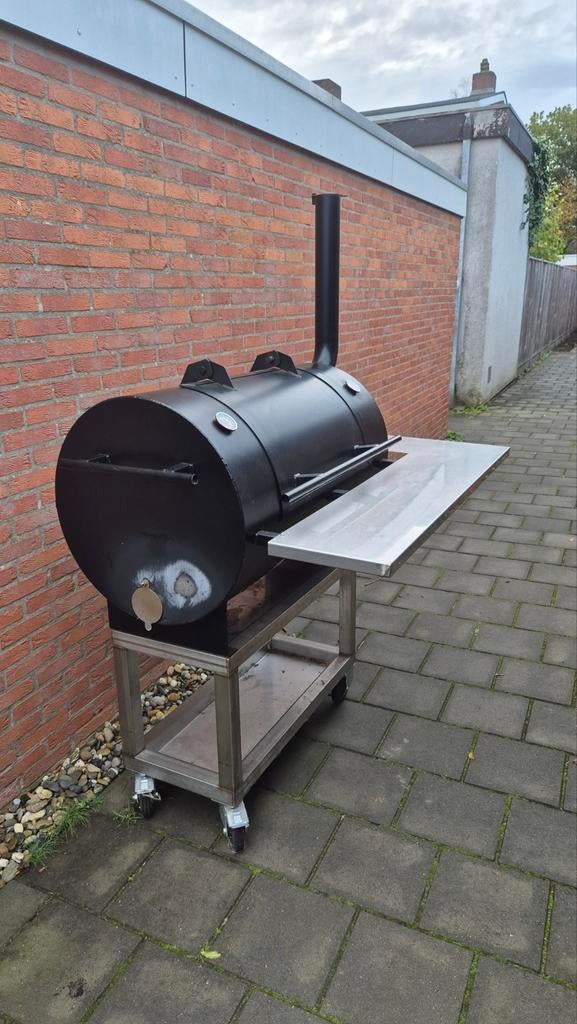 Professionele Smoker BBQ op RVS Onderstel, Tuin en Terras, Houtskoolbarbecues, Ophalen of Verzenden, Gebruikt, Onbekend