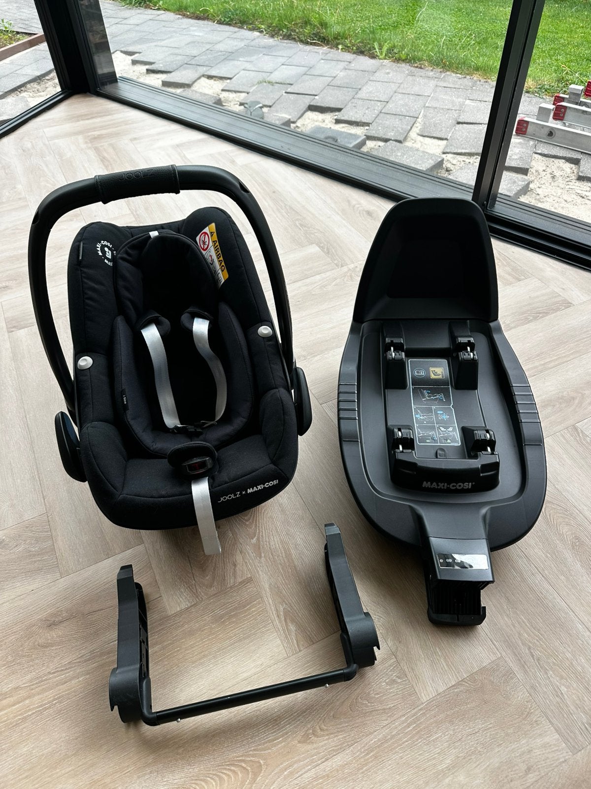 Joolz/maxi cosi pebble pro i-size & joolz family fix 3, Ophalen, Zo goed als nieuw, Isofix, 0 t/m 13 kg