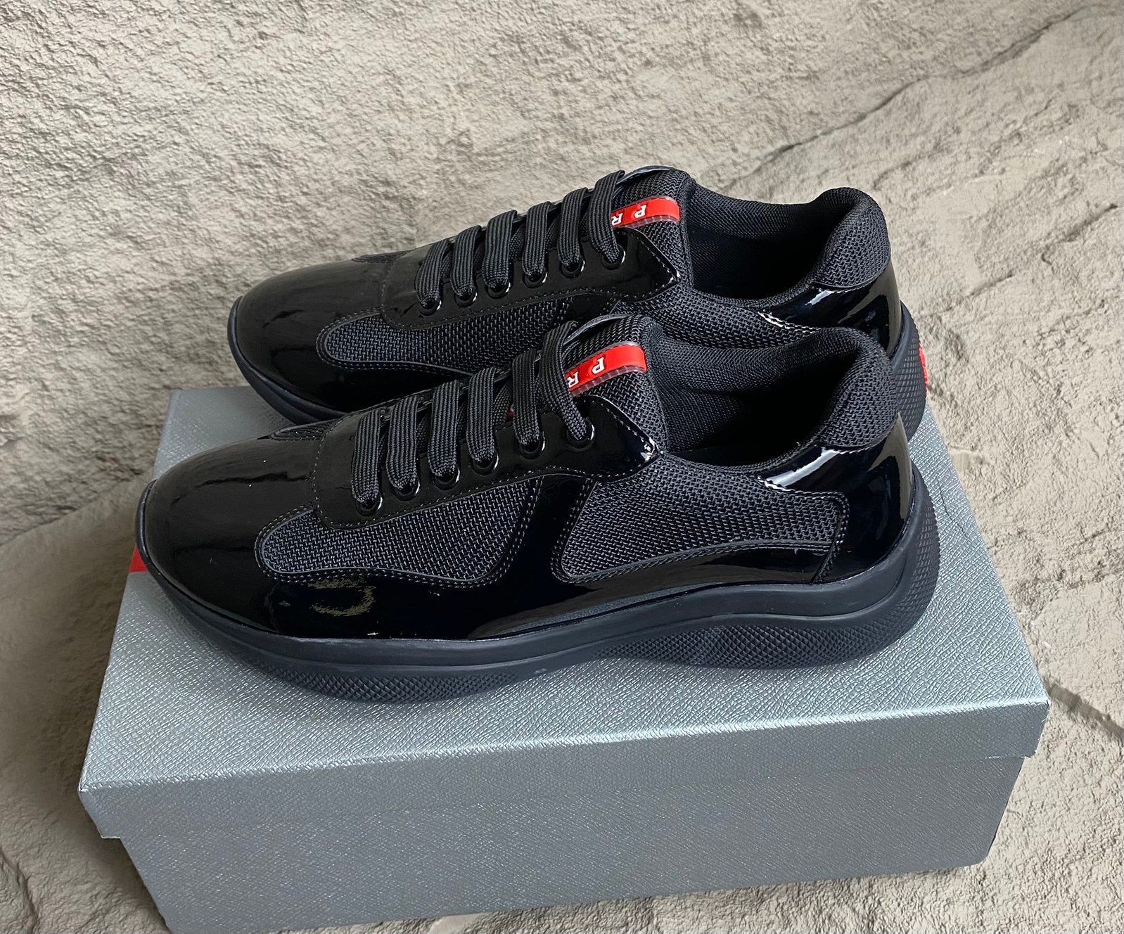 Prada America’s Cups Zwart Glans – Nieuw – Maat 39-46, Kleding | Heren, Schoenen, Ophalen of Verzenden, Zwart, Sneakers of Gympen