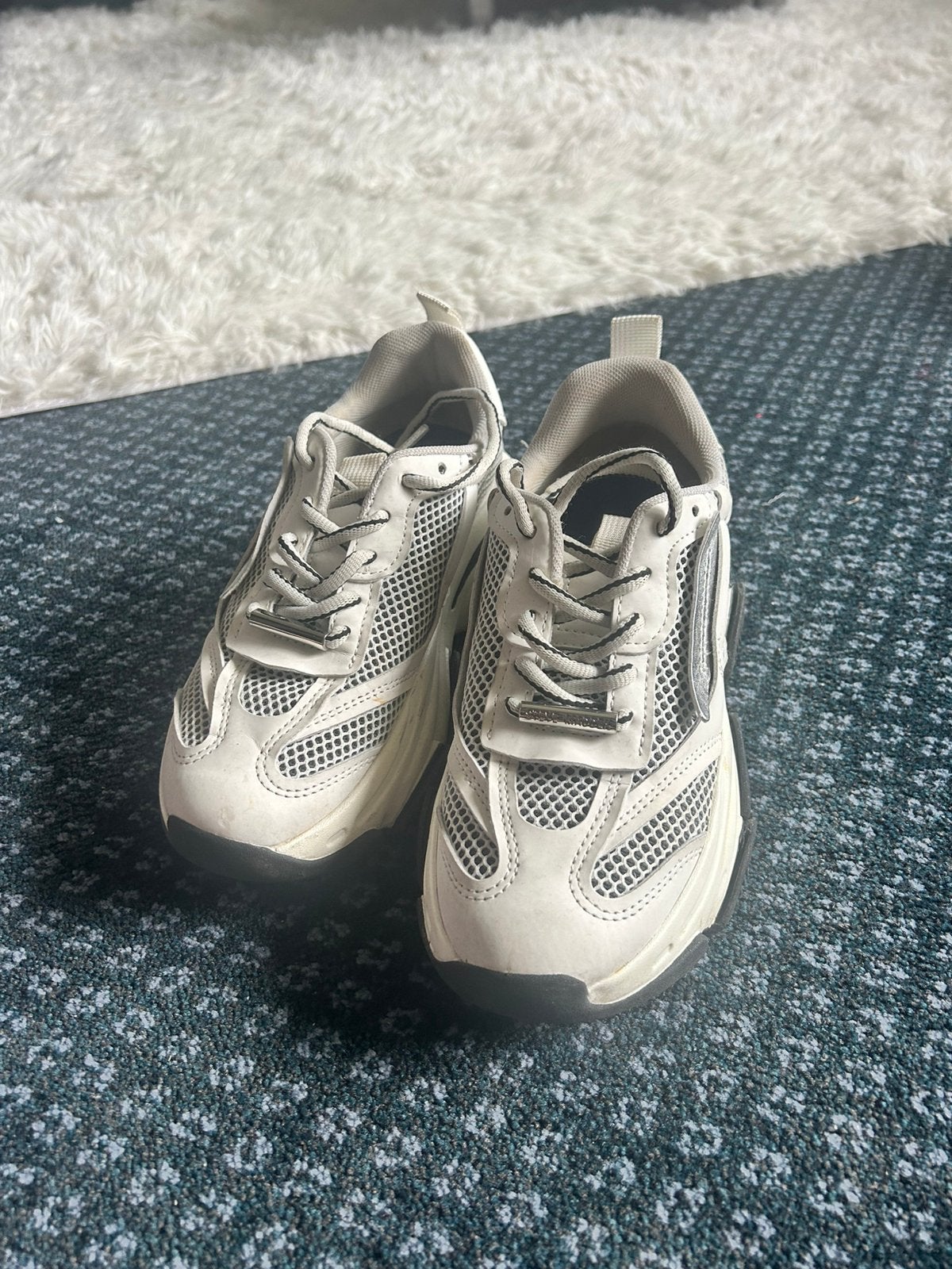 Steve Madden sneakers, Kleding | Dames, Schoenen, Ophalen of Verzenden, Zo goed als nieuw