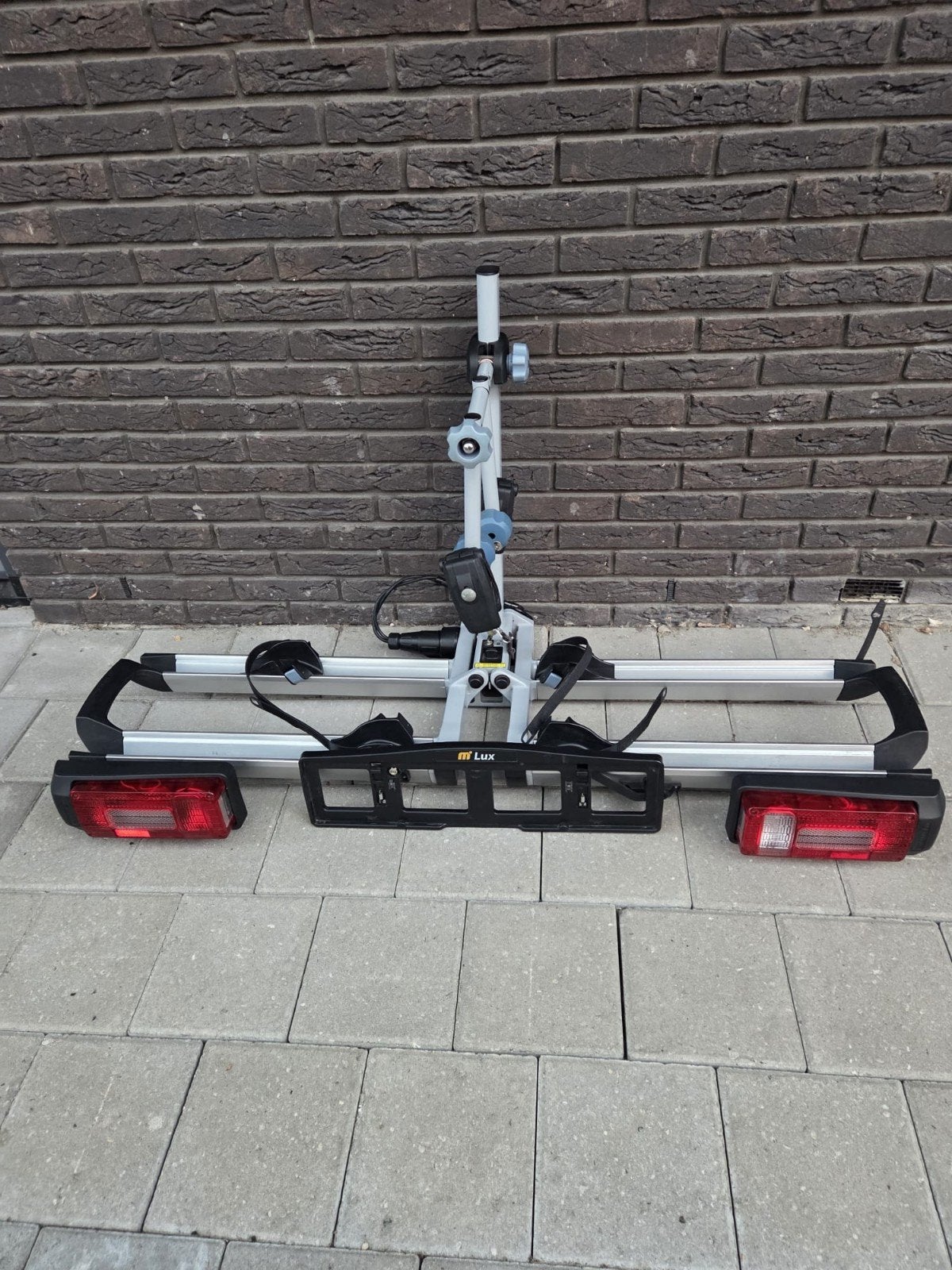 MOVANEXT FIETSDRAGER LICHTGEWICHT OPVOUWBAAR., Ophalen, Zo goed als nieuw, Trekhaakdrager