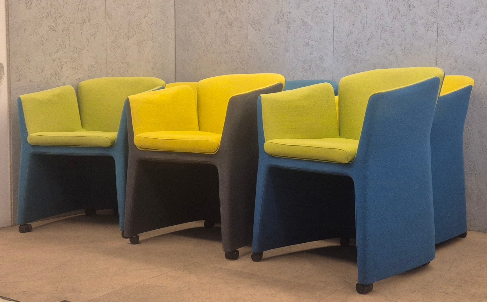 6x Montis Lotus designstoelen op wielen meerdere kleuren, Ophalen, Gebruikt, Overige kleuren, N.v.t