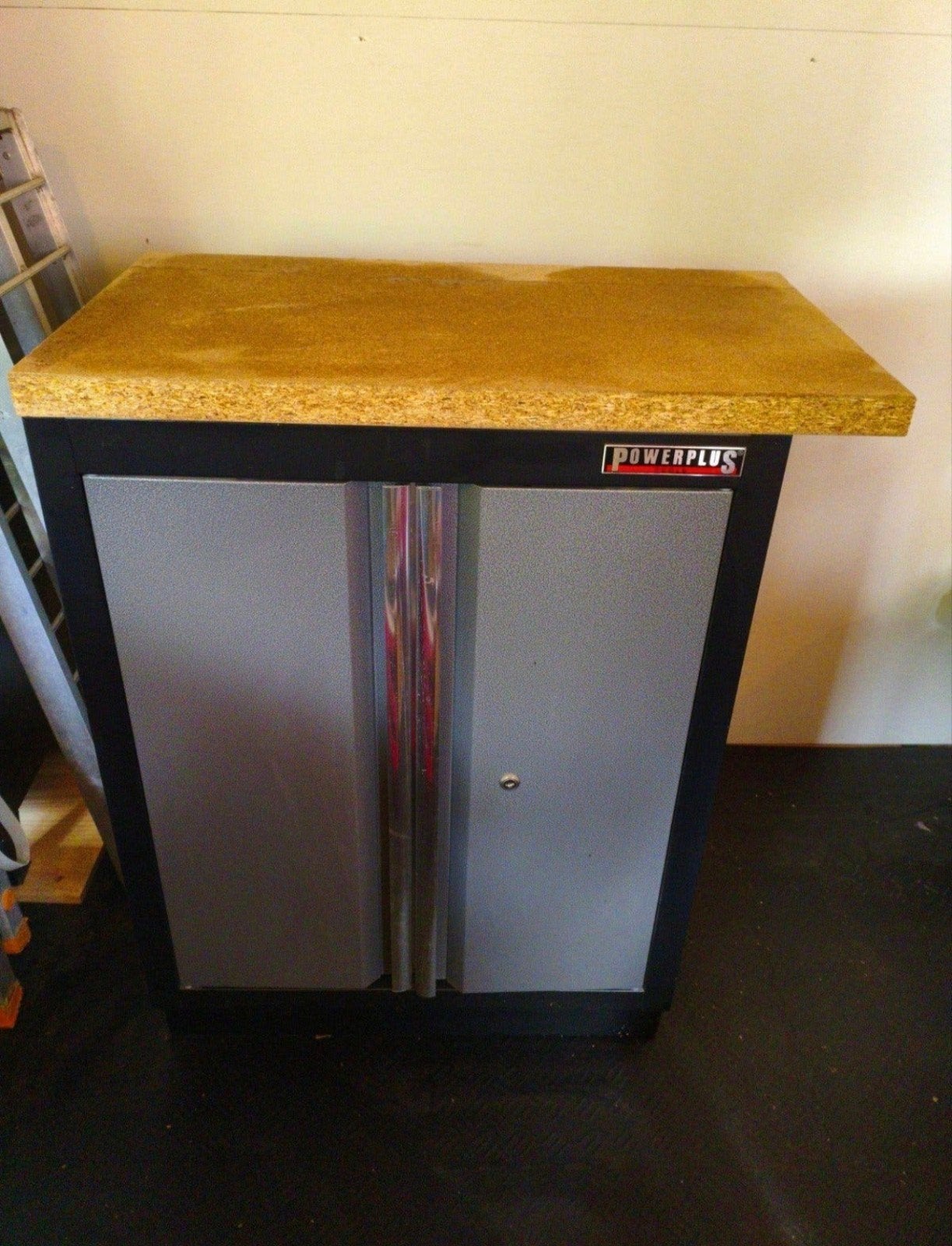 Werkbank met kast / werkplaatskast, Ophalen, Zo goed als nieuw, Minder dan 70 cm