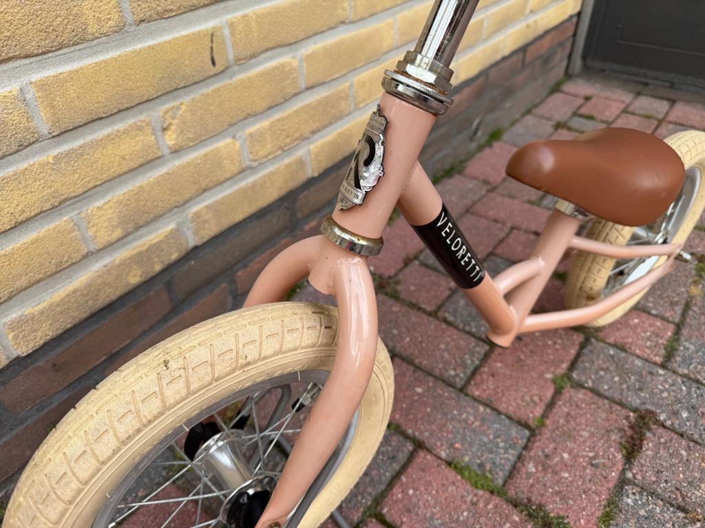 Veloretti loopfiets 12 inch - Roze, Fietsen en Brommers, Ophalen of Verzenden, Gebruikt, 16 tot 20 inch