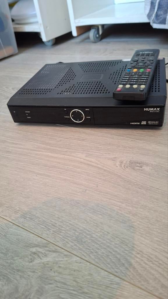 Humax iRHD-5100C Digitale HD Kabelontvanger, Audio, Tv en Foto, Fotografie | Filters, Overige merken, Gebruikt, Minder dan 50 mm