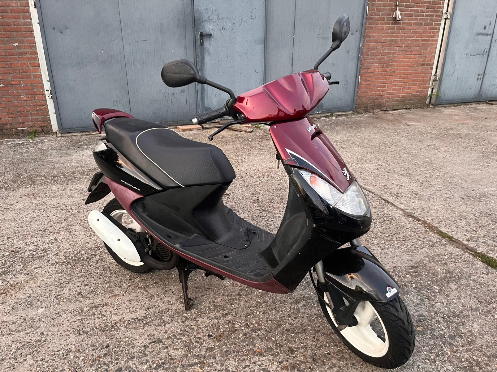 Peugeot Vivacity 70cc met veel extras, Fietsen en Brommers, Ophalen, Gebruikt, Tweetakt, Vivacity