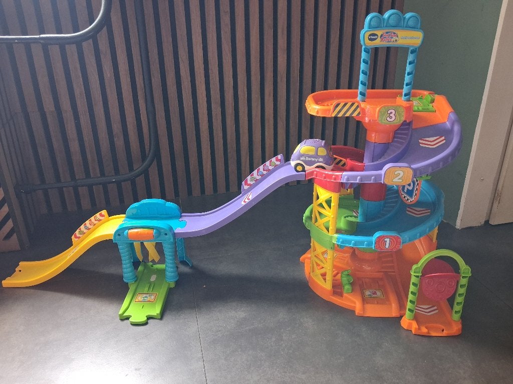 VTech Toet Toet Auto's Garage met Lanceerbaan, Ophalen of Verzenden, Gebruikt, 6 maanden tot 2 jaar