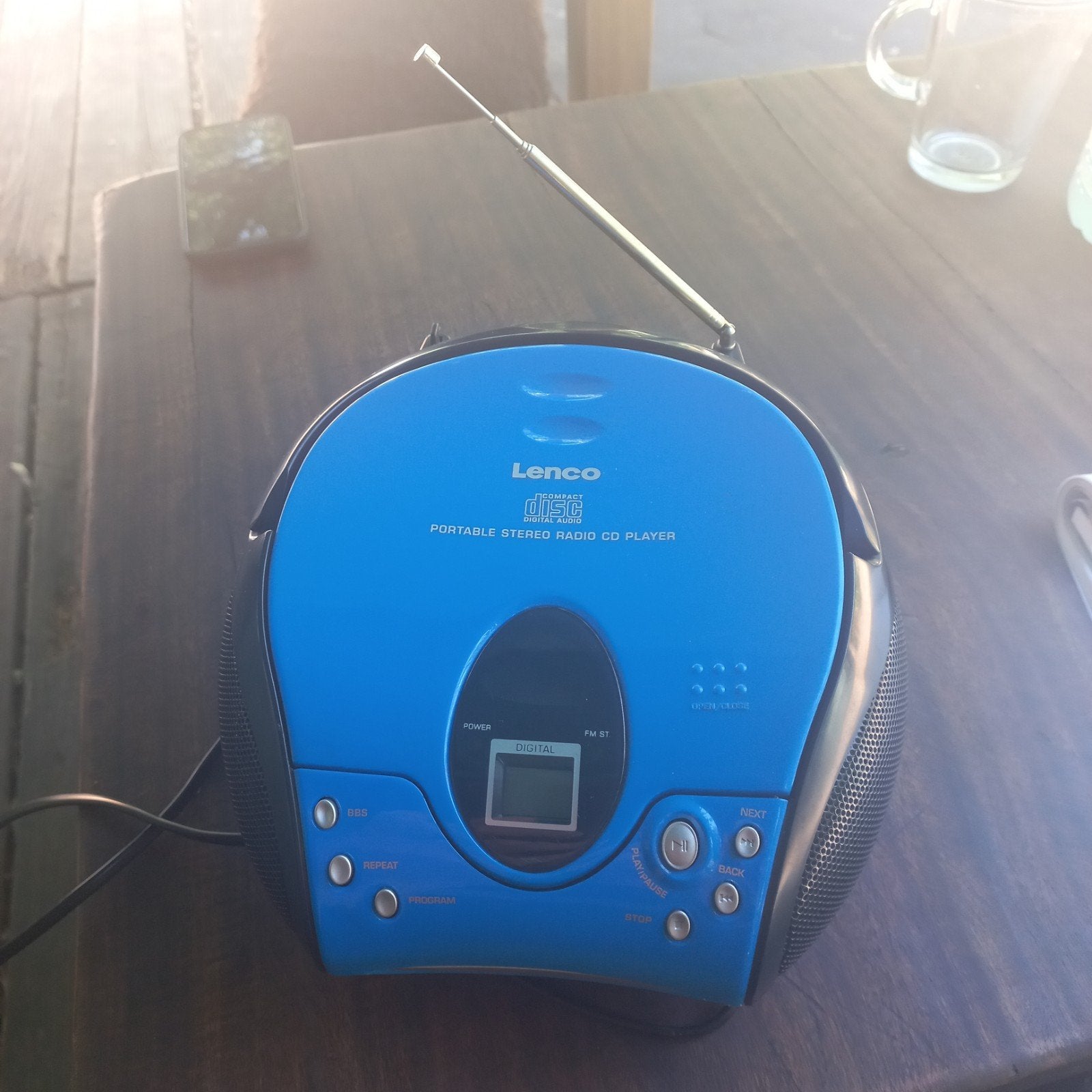 Lenco SCD-24,CD,Radio,Draagbaar., Ophalen of Verzenden, Zo goed als nieuw, Overige merken, Draagbaar