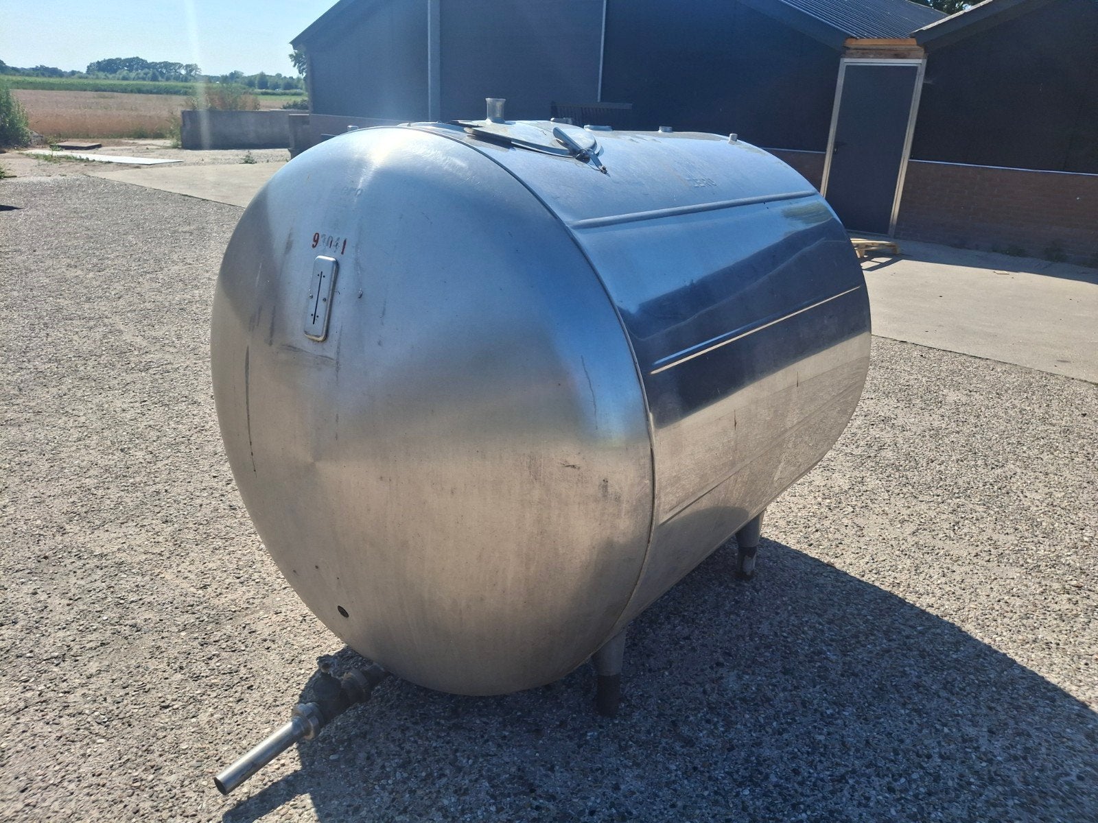 Roestvrijstalen tank +- 2500 liter, Ophalen