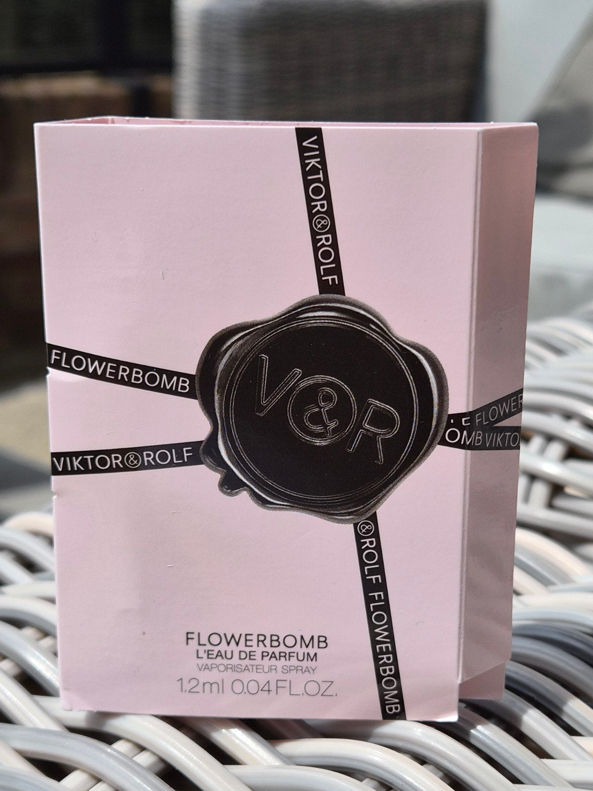 Viktor & Rolf Flowerbomb Eau de Parfum 1.2ml, Verzenden, Nieuw