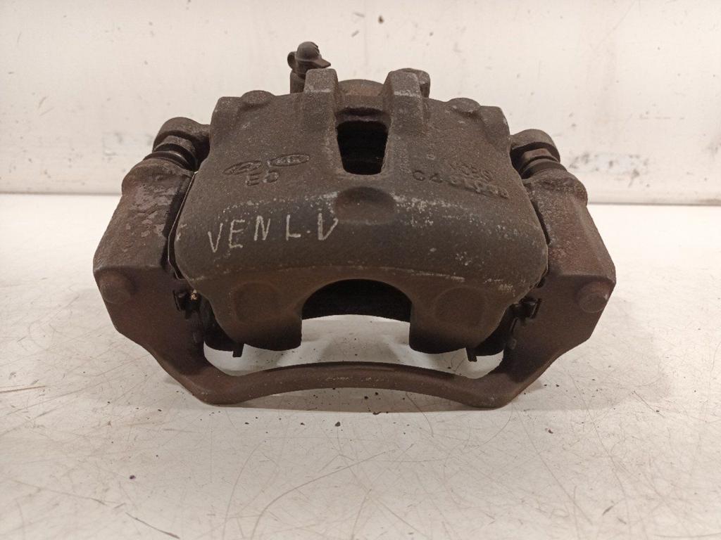 Remklauw links voor Hyundai i30, Onderdelen@venauto.nl, Van der Ven Autorecycling B.V., Gebruikt, Ettenseweg 76, 4706 PB Roosendaal, The Netherlands