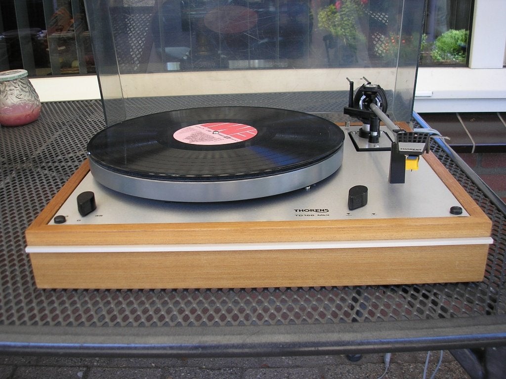 THORENS Platenspeler T D 166 MK11, Audio, Tv en Foto, Platenspelers, Ophalen of Verzenden, Zo goed als nieuw, Platenspeler, Thorens