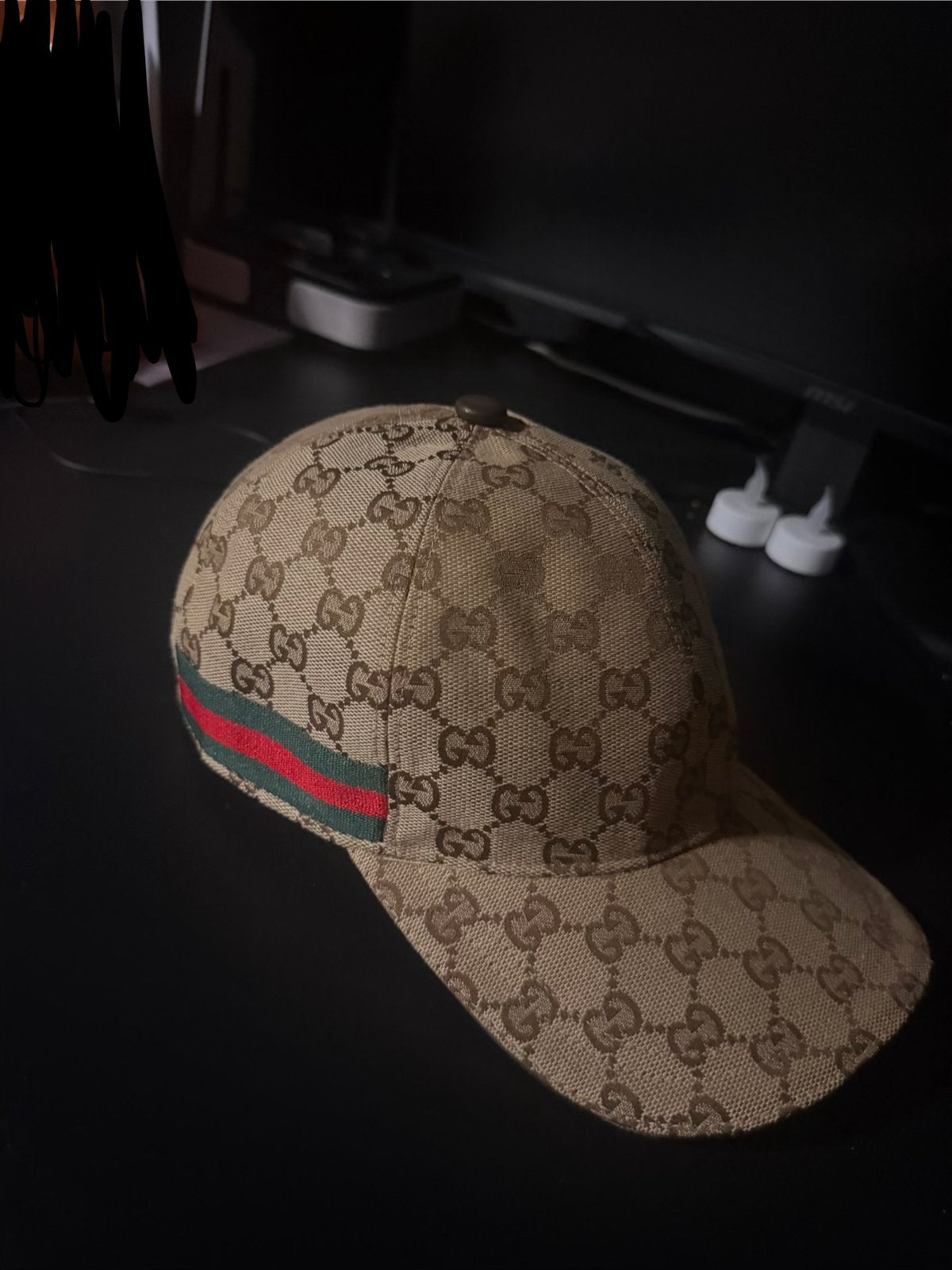 Gucci pet, Ophalen of Verzenden, Nieuw, 57 cm (M, 7⅛ inch) of minder, Pet