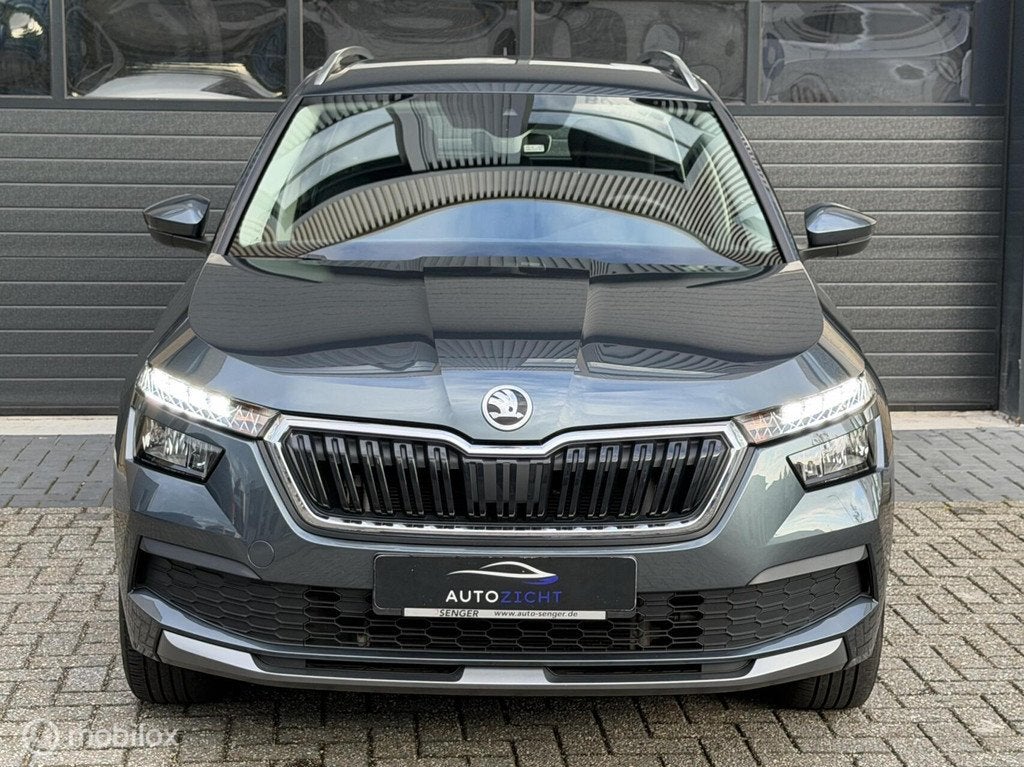 Skoda Kamiq 1.0 TSI Business Edition | DSG | Virtual | Rijk!, Gebruikt, Met garantie (alle), 116 pk, Leder