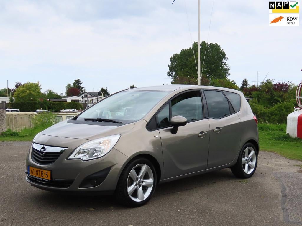Opel Meriva 1.4 Edition *Navigatie *Cruise *Trekhaak, Voorwielaandrijving, Euro 5, Gebruikt, 4 cilinders