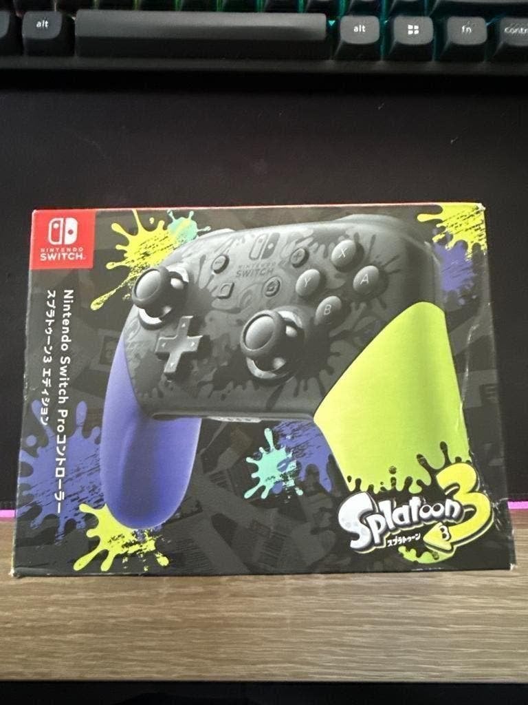 Nintendo Switch - Pro Controller - Splatoon 3 - NIEUW, Spelcomputers en Games, Games | Nintendo Switch, Zo goed als nieuw, Ophalen of Verzenden