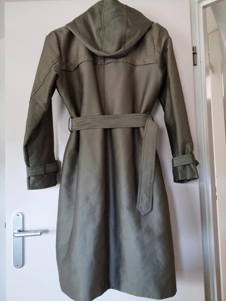 Olijf groen trenchcoat/40, Ophalen of Verzenden, Zo goed als nieuw, Maat 38/40 (M), Groen