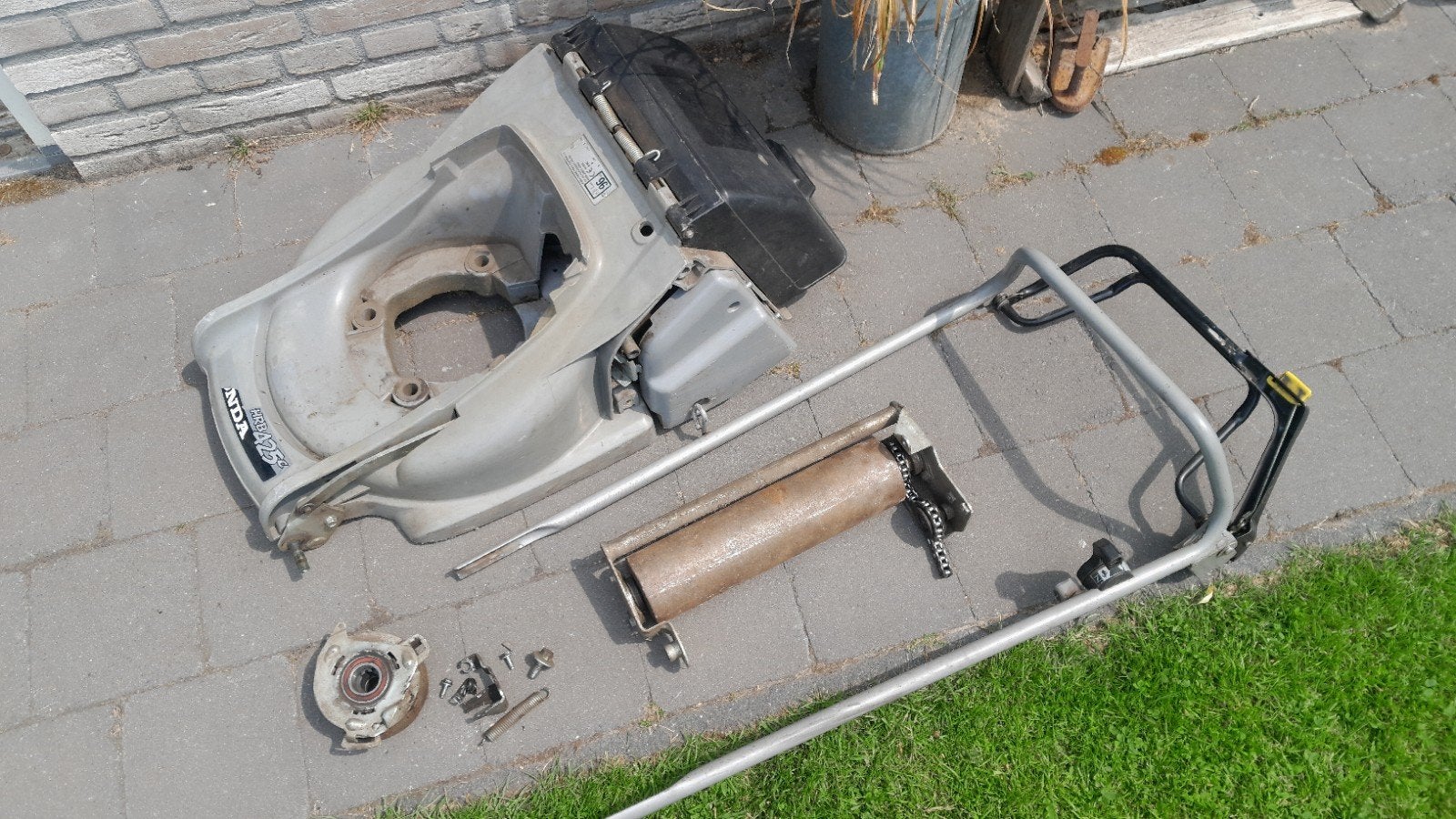 Grasmaaier honda hrb425c onderdelen onderdeel wals maai, Tuin en Terras, Grasmaaiers, Ophalen, Cirkelmaaier, Honda, Gebruikt