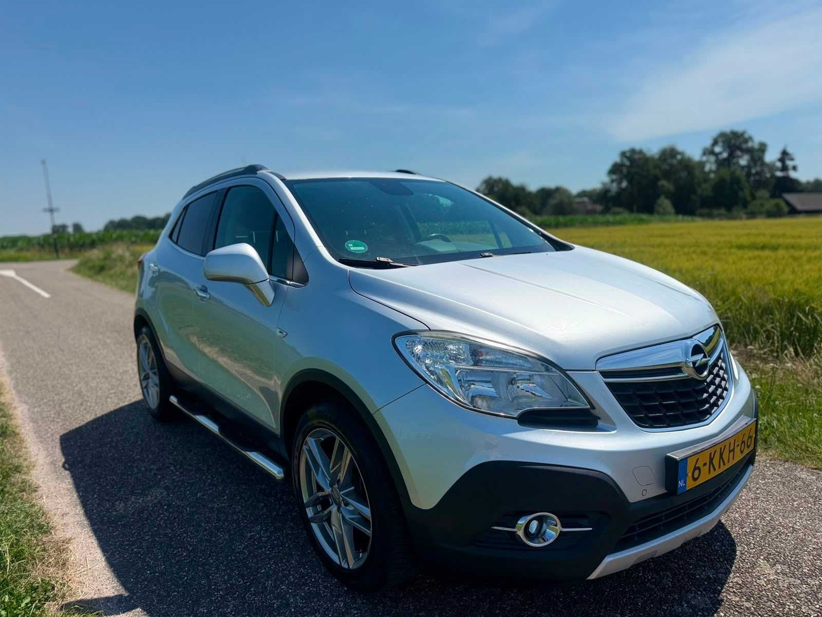 Foto 4 van Opel - 2013 - Mokka - 1.4 T Cosmo 4x4 - 6-KKH-66