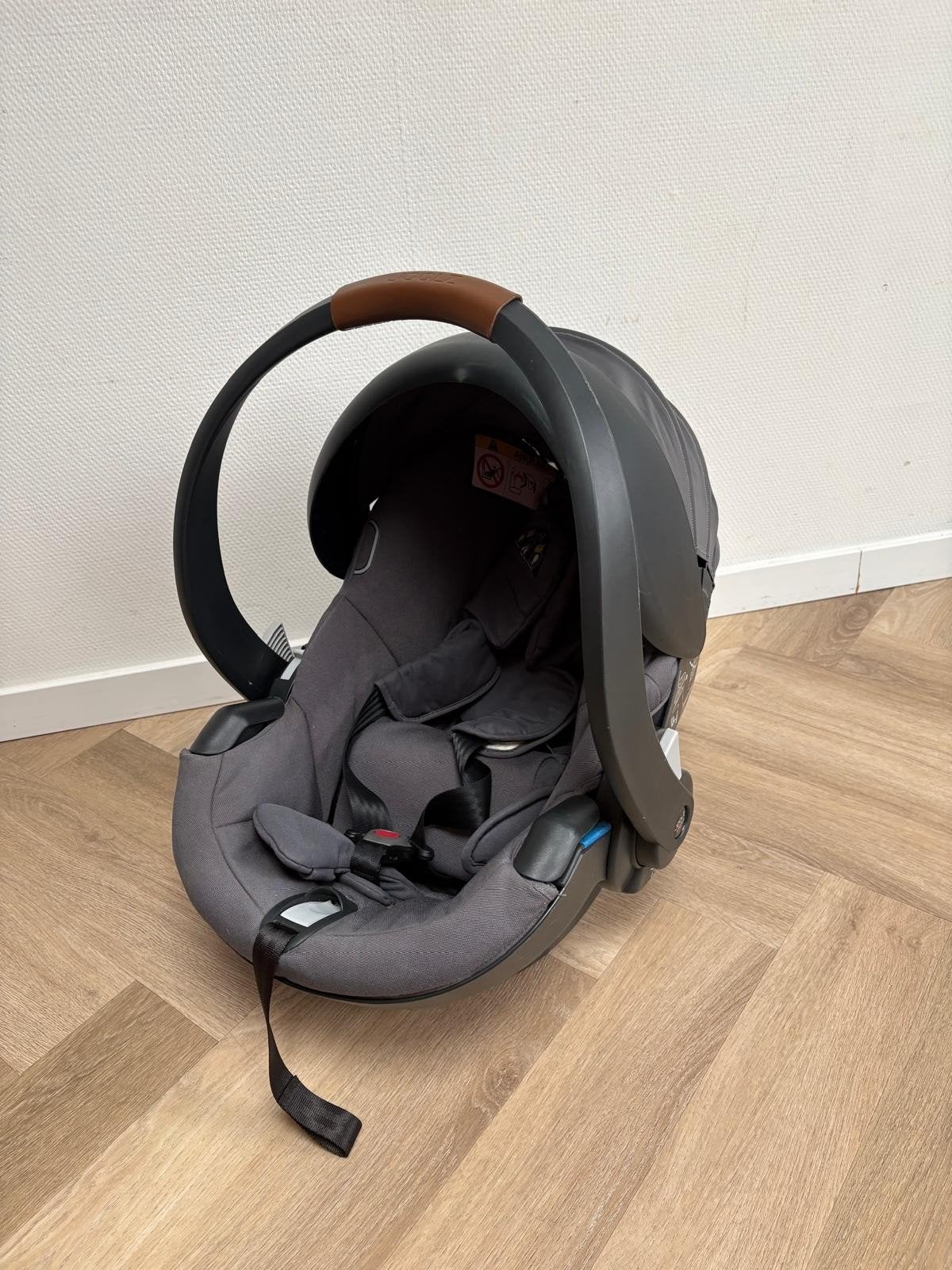 Joolz iZi Go Modular X1 by BeSafe autostoel, Autogordel of Isofix, Zijbescherming, Zo goed als nieuw, 0 t/m 13 kg