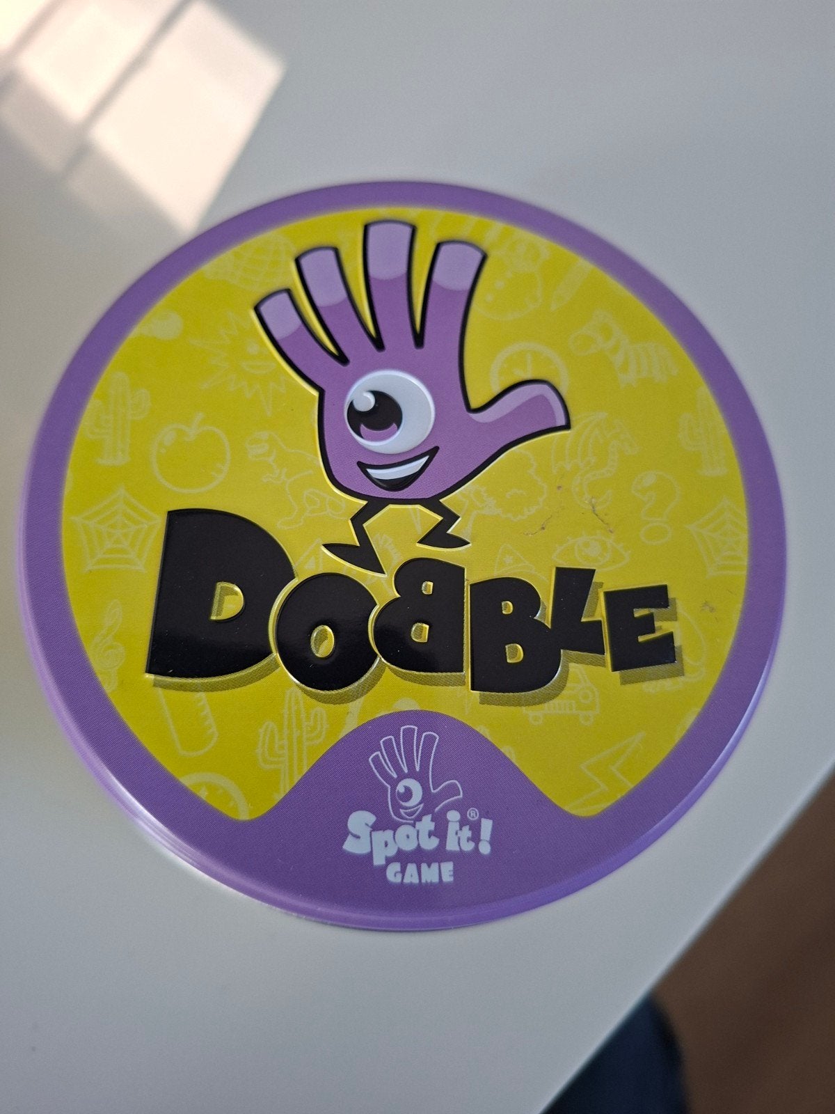 Dobble spel, Ophalen of Verzenden, Zo goed als nieuw