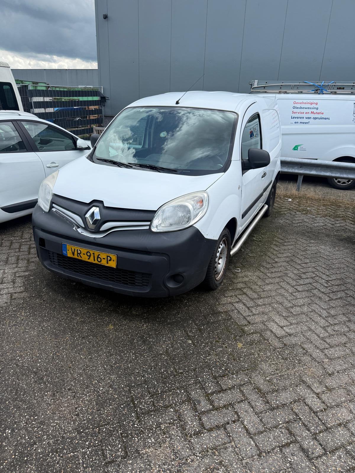 Renault Kangoo 1.5 DCI 55KW 2015, Auto's, Bestelauto's, Voorwielaandrijving, Euro 5, Stof, 74 pk