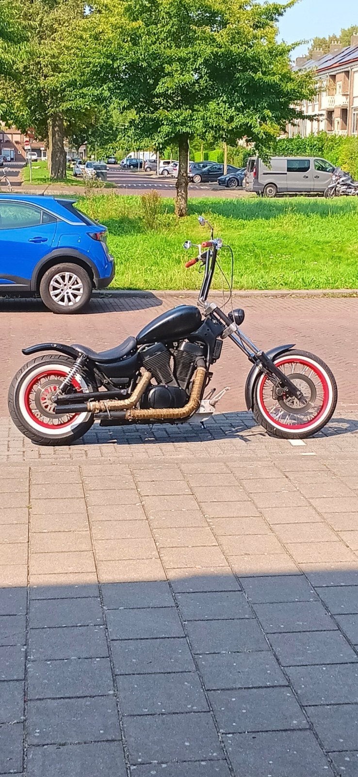 Suzuki Intruder 1400 – Rat look - Ape hanger., Cardan-aandrijving, 2 cilinders, Chopper, Gebruikt
