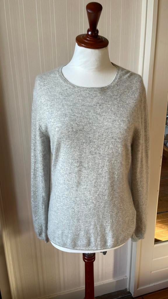 Allude trui cashmire XXL ca 42 zachte kwaliteit amper gedrag, Ophalen of Verzenden, Zo goed als nieuw, Maat 42/44 (L), Grijs