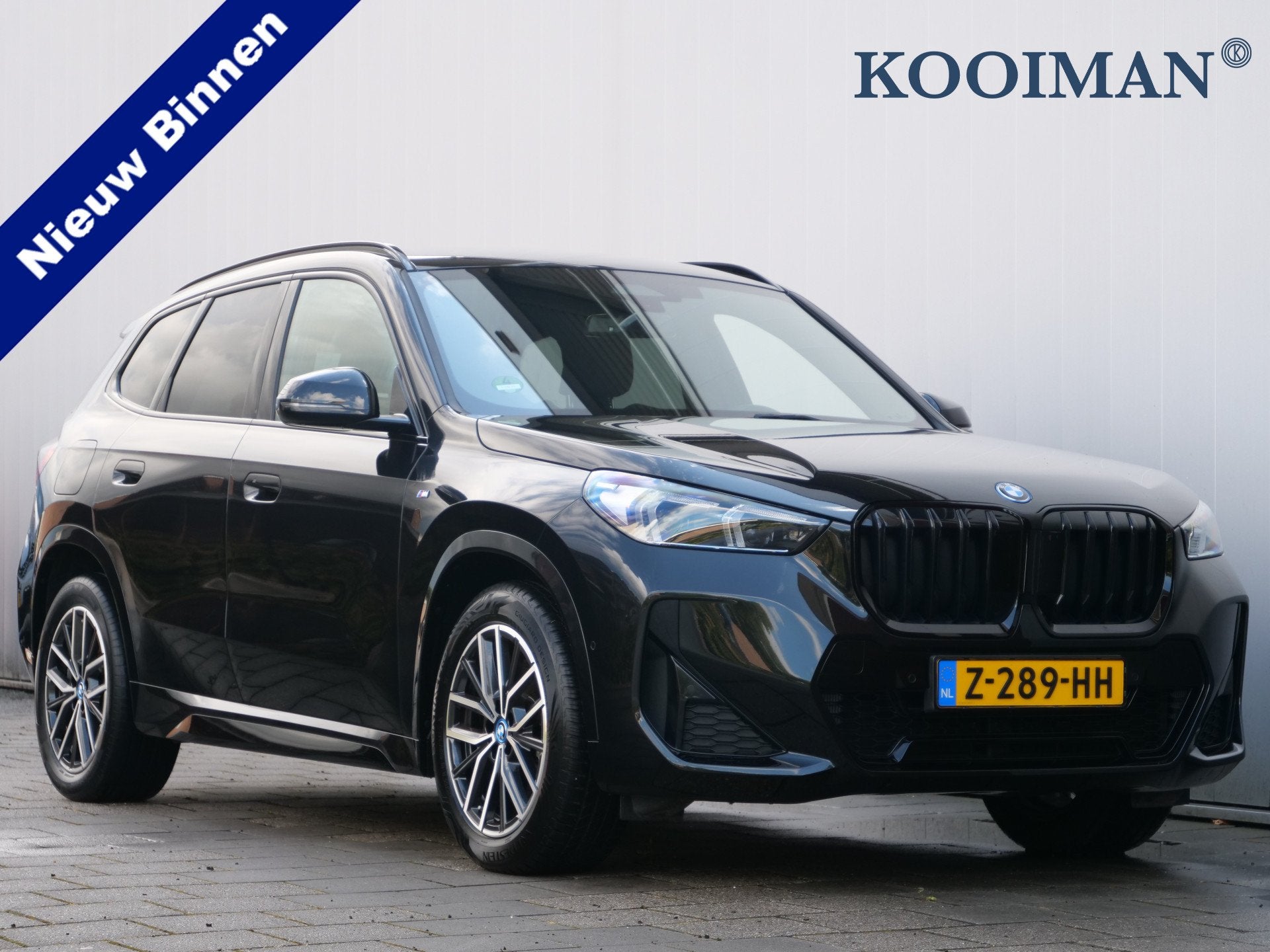BMW X1 xDrive30e 326 Pk Automaat M-Sport pakket / Navi / DAB, Automatische klimaatregeling, Zwart, Plug-in hybride, Bedrijf