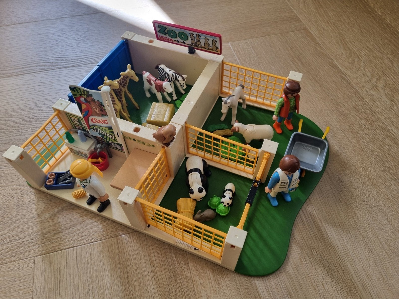 Playmobil 4009 Dierenkliniek / dierenverzorger, Kinderen en Baby's, Speelgoed | Playmobil, Ophalen of Verzenden, Gebruikt