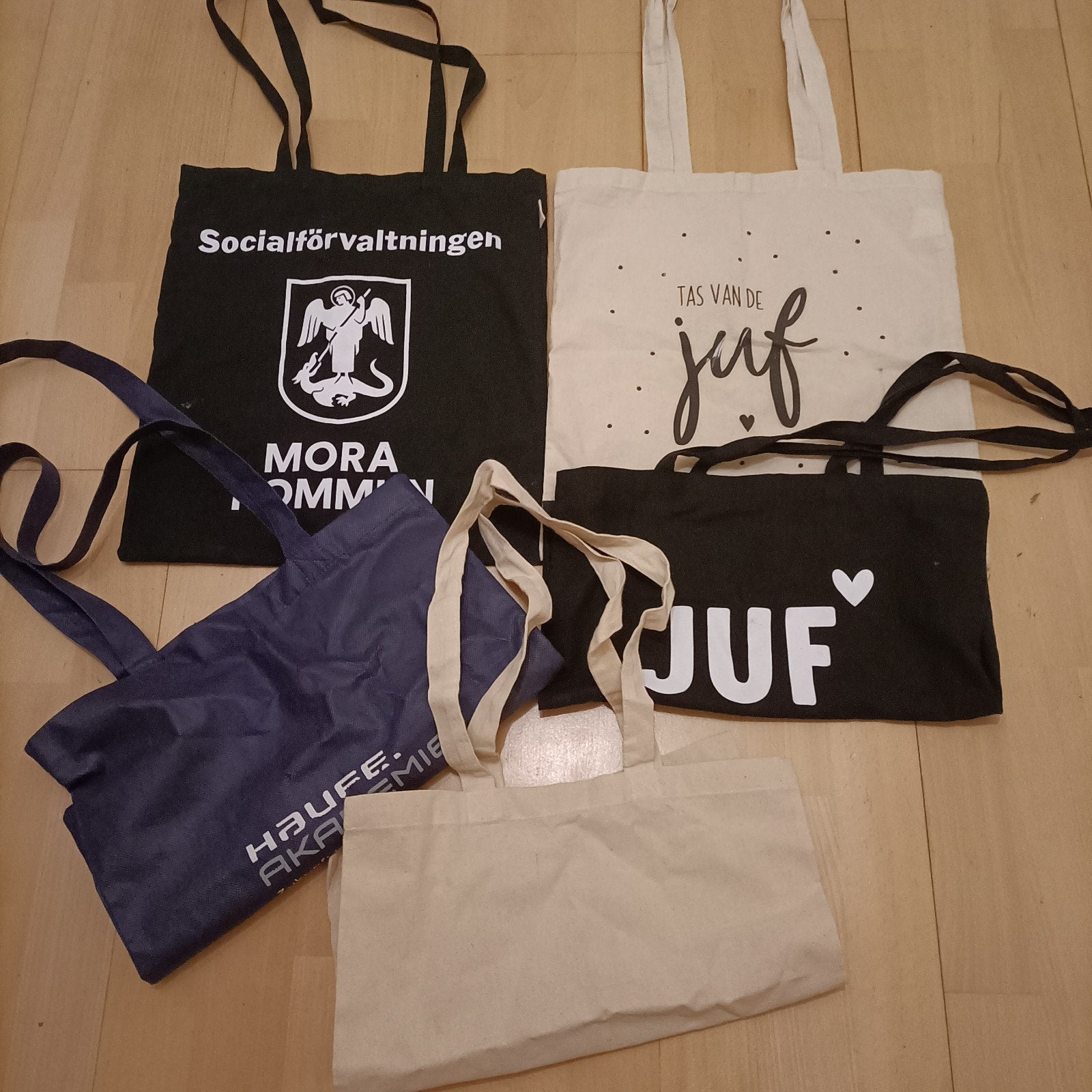 5 x Diverse stoffen tassen - Gebruikt maar goed, Sieraden, Tassen en Uiterlijk, Ophalen, Gebruikt, Overige kleuren, Shopper