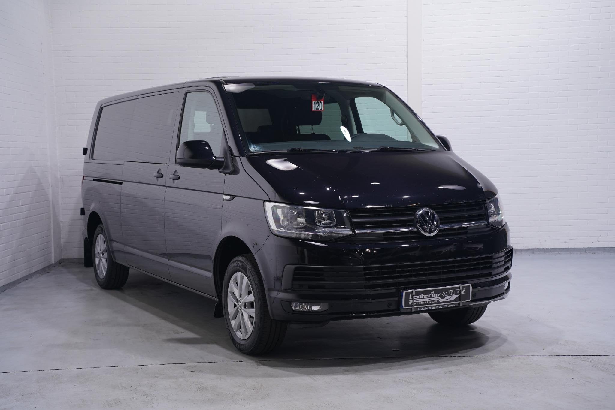Volkswagen Transporter 2.0 TDI 150 pk Dubbel Cabine DSG Aut., Auto's, Bestelauto's, Stof, Gebruikt, 4 cilinders, 150 pk