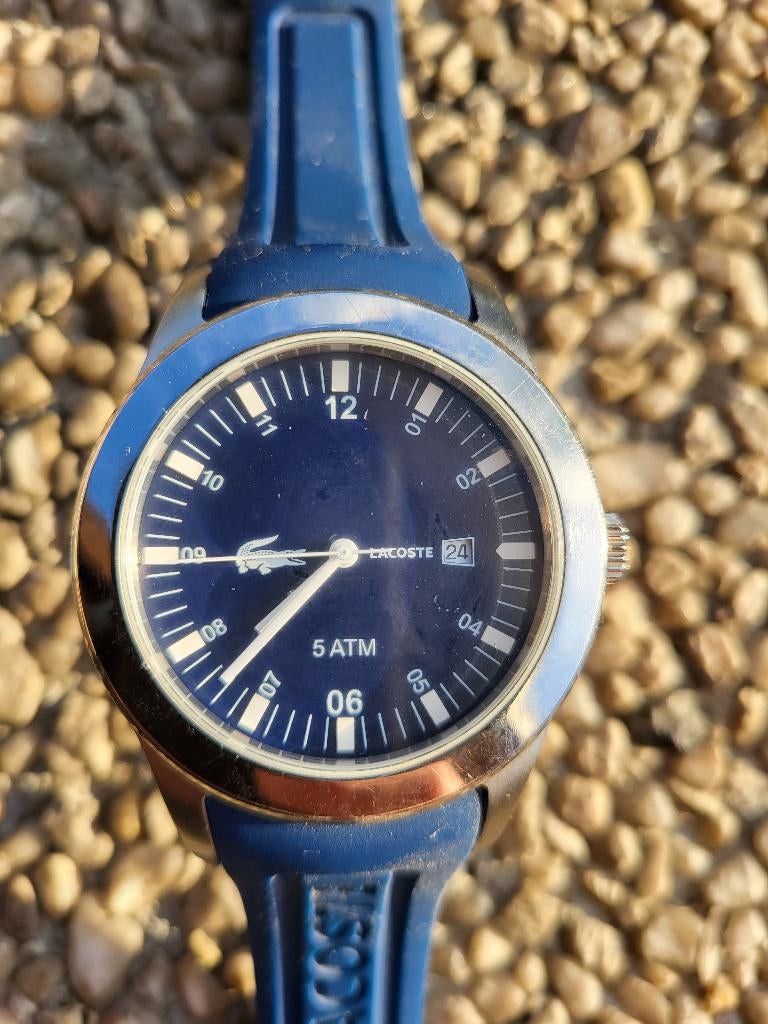 Lacoste heren quartz horloge met siliconen blauwe band, Sieraden, Tassen en Uiterlijk, Horloges | Heren, Overige merken, Polshorloge