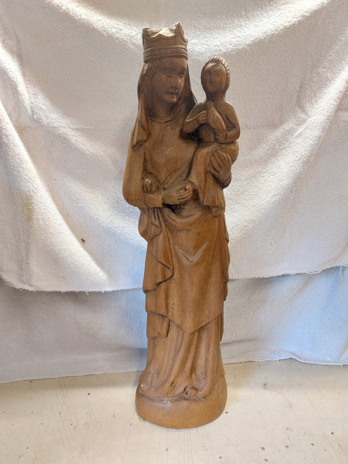 Maria beeld, Antiek en Kunst, Houtsnijwerk, Handgemaakt, Hout, Bruin
