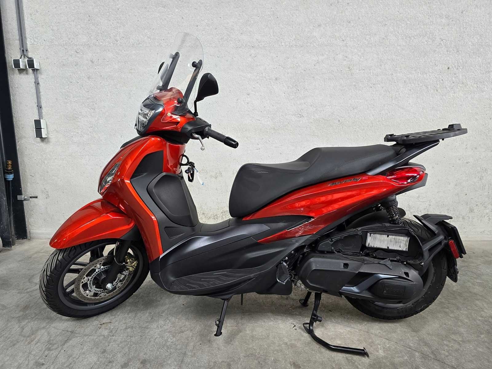 Piaggio - Motorscooter - 400 Beverly HPE - 30mvxf, Gebruikt, Piaggio