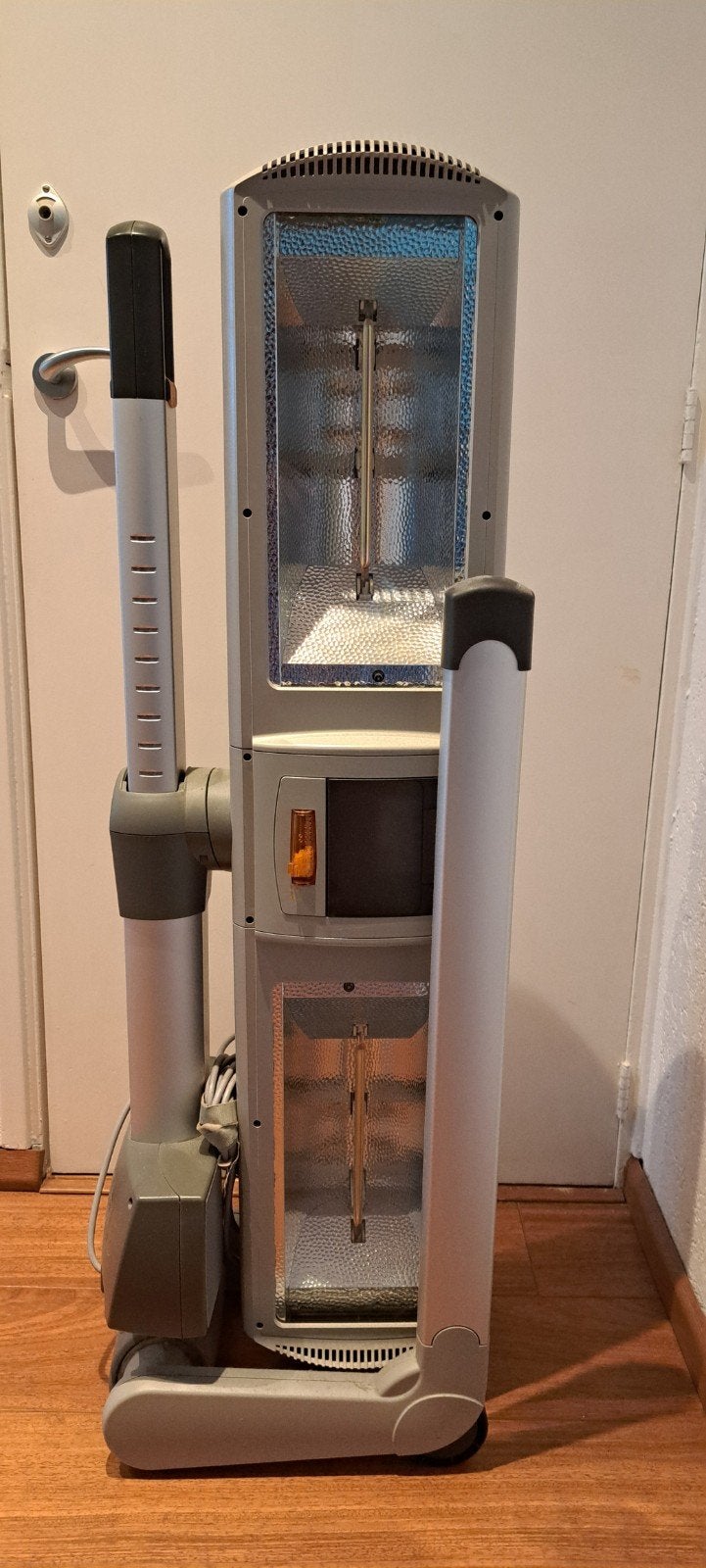 Philips zonnebank met infrarood  Innergize hb 935, Witgoed en Apparatuur, Zonnebanken en Gezichtsbruiners, Ophalen, Gebruikt, Zonnebank enkelzijdig