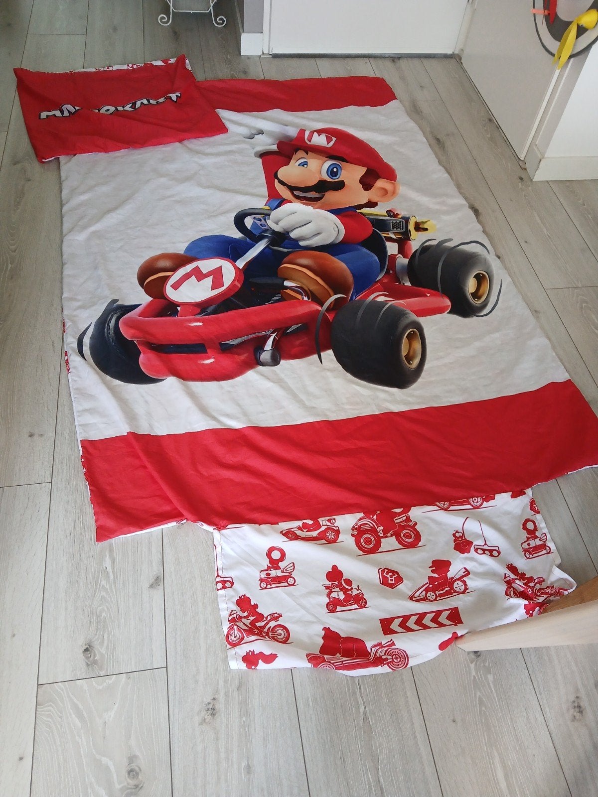 Mario Kart dekbedovertrek - 140x200cm, Dubbelzijdig bruikbaar, Dekbedovertrek, Ophalen of Verzenden, Zo goed als nieuw