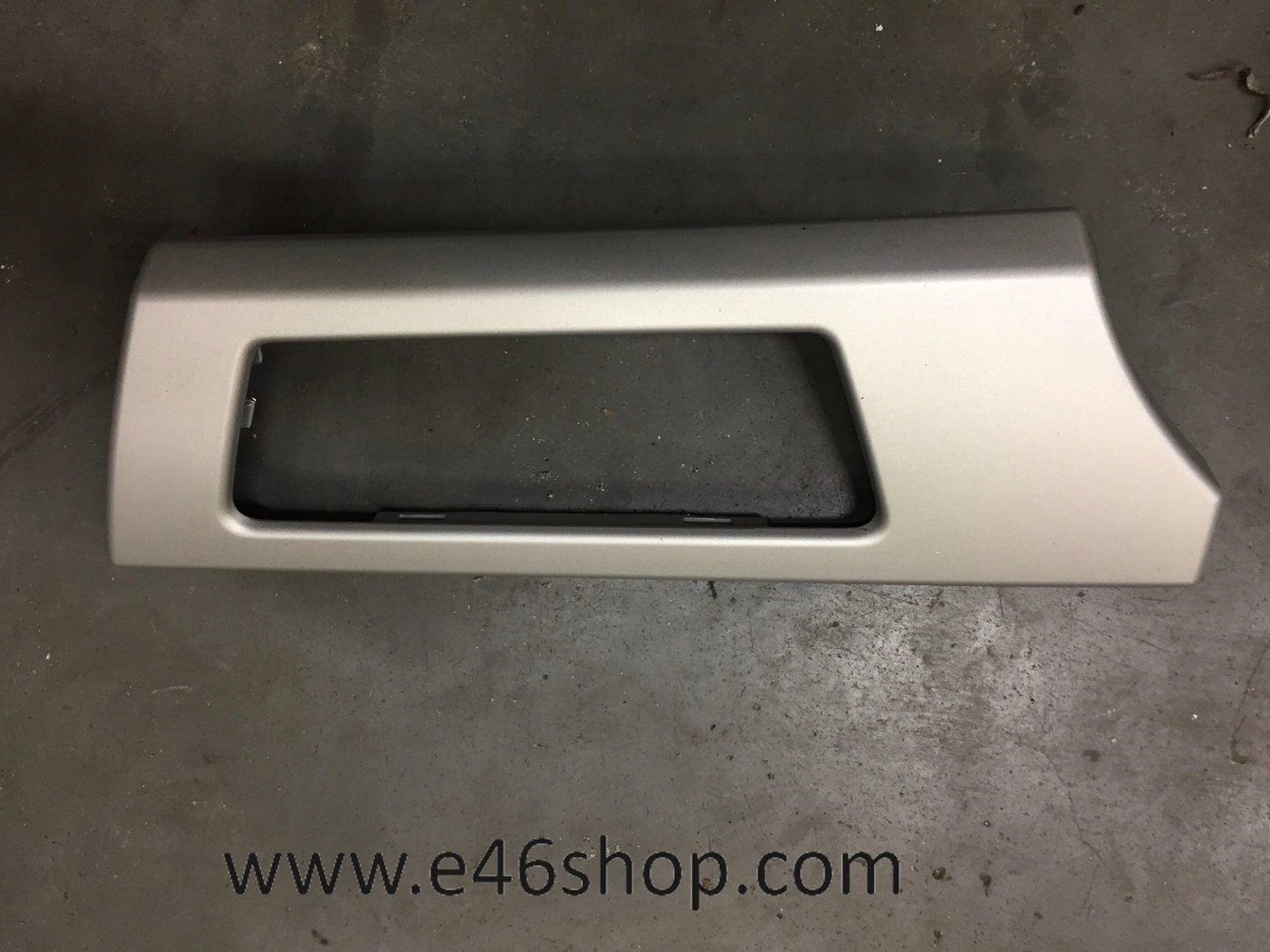 Dashboardlijst BMW E91 links BMW nr 9201023, Gebruikt, -, -, Ophalen of Verzenden