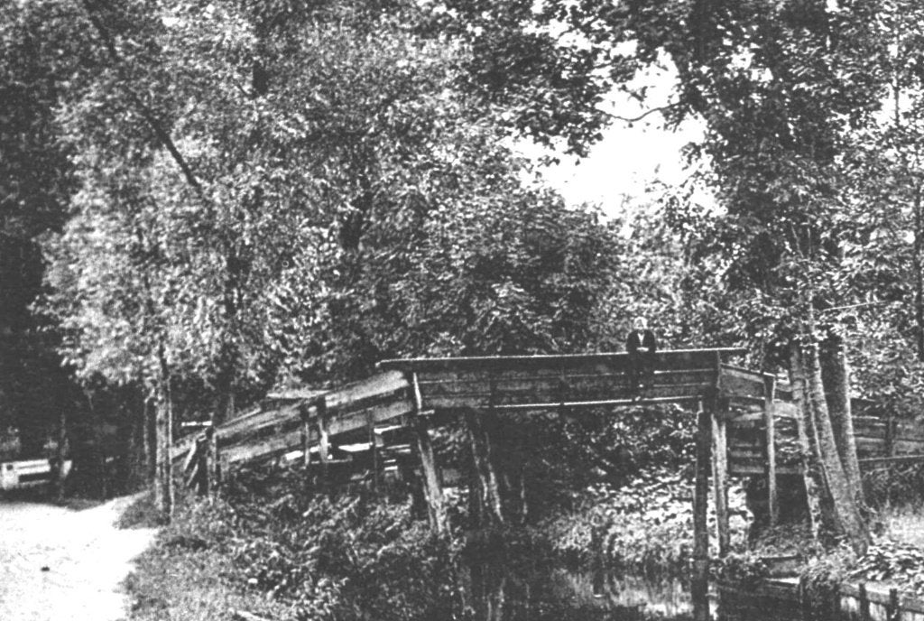 967656	Giethoorn	Ov Circa 1935 Uitg	Hotel Restaurant Centrum, Ophalen of Verzenden, 1920 tot 1940, Gelopen, Overijssel