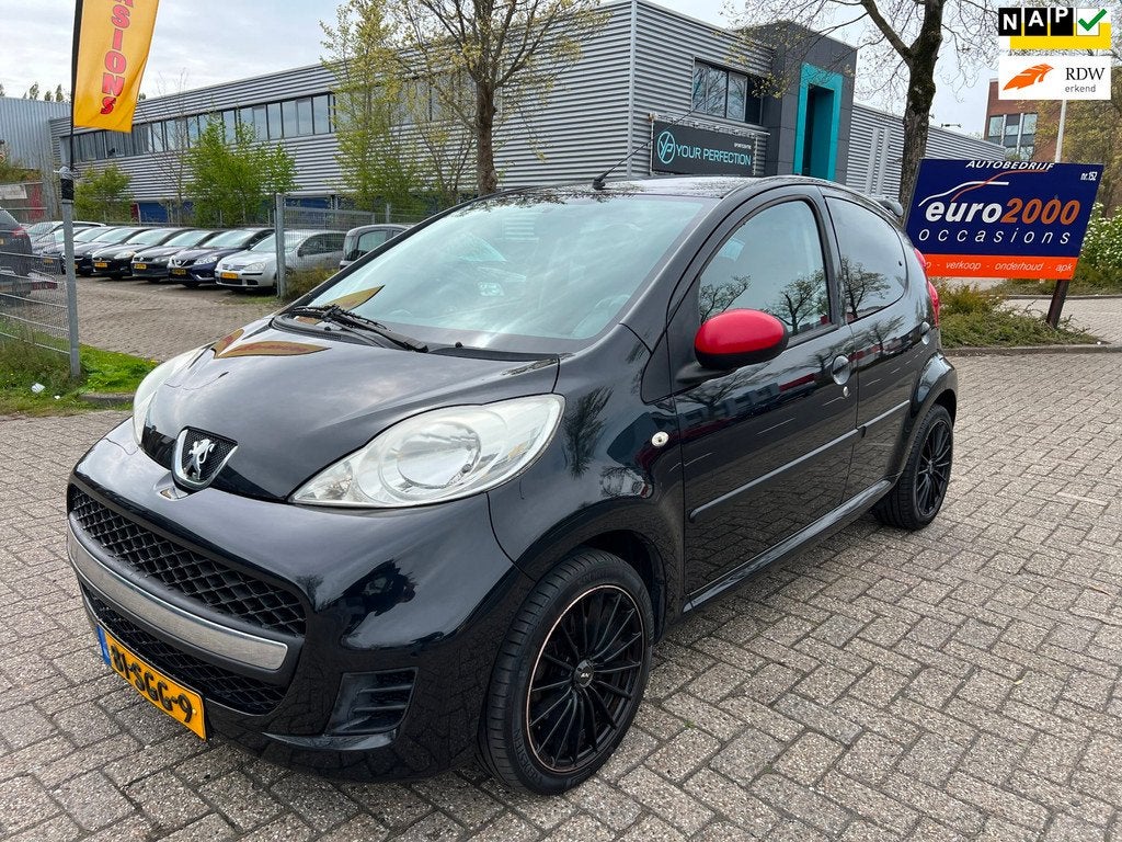 Peugeot 107 1.0-12V XS - AIRCO - NIEUWE APK - NETJES - NAP !, Auto's, Voorwielaandrijving, Euro 5, Stof, Gebruikt