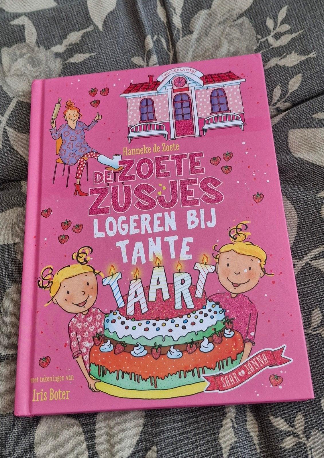 Hanneke de Zoete - De Zoete Zusjes logeren bij tante Taart, Boeken, Ophalen, Fictie algemeen, Zo goed als nieuw, Hanneke de Zoete