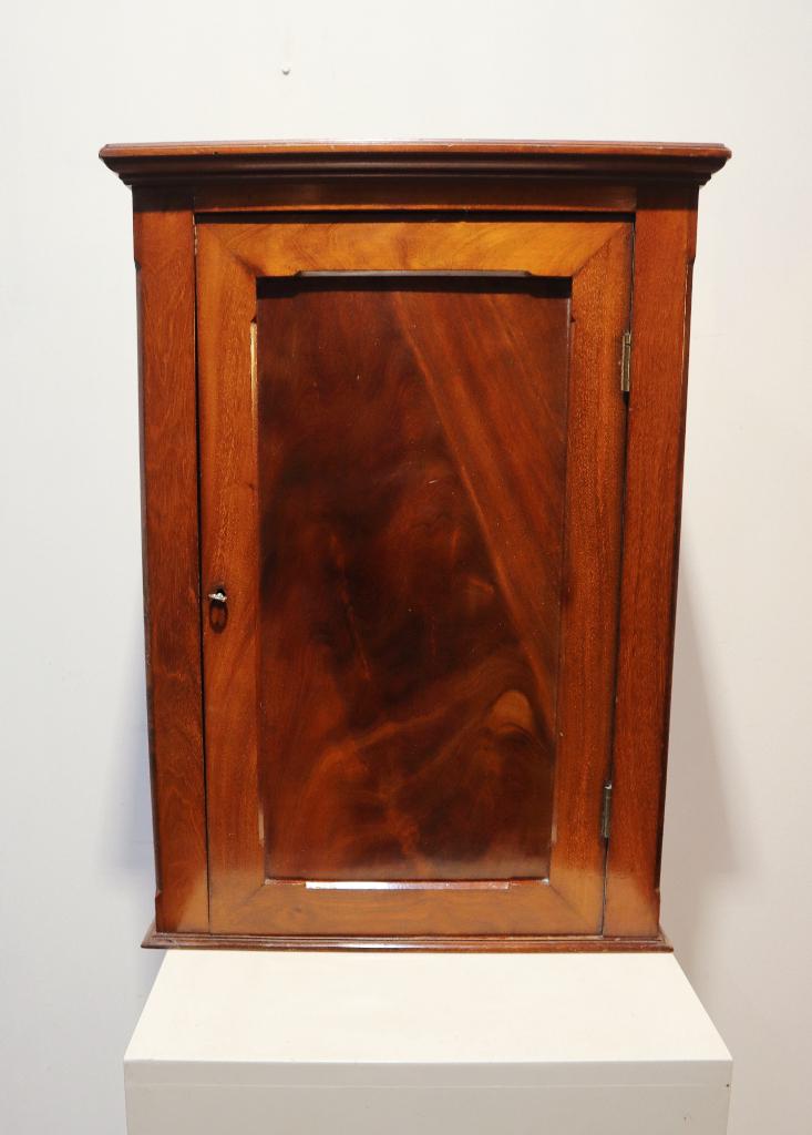 Antiek hangkastje, Antiek en Kunst, Ophalen of Verzenden