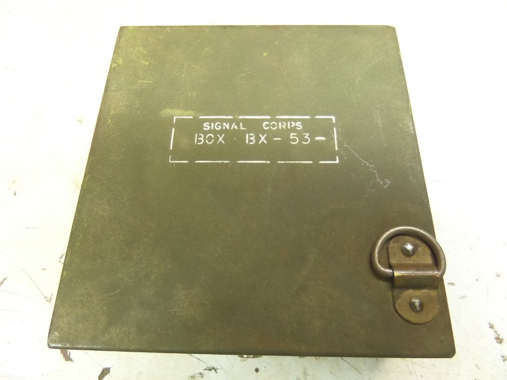 Box BX-53 voor de BC-1306 (SCR-694) radio/transmitter, Verzamelen, Ophalen of Verzenden, Landmacht, Amerika