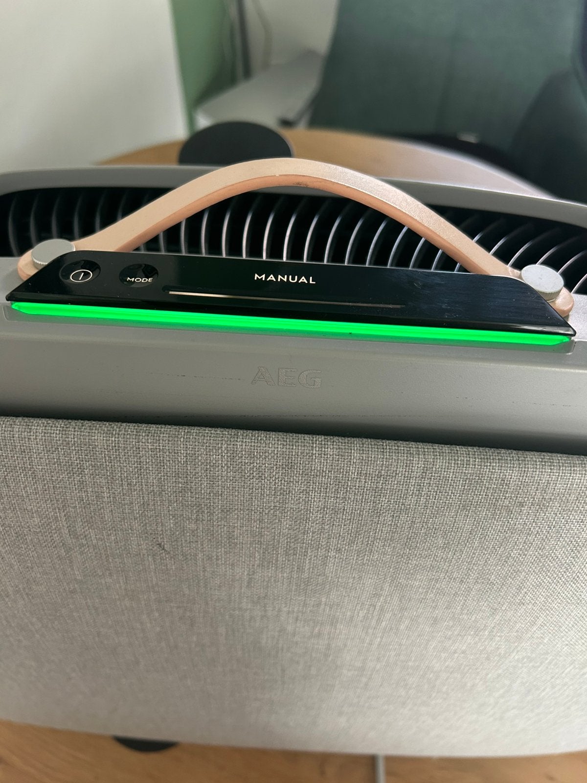 AEG AX71 lucht filter  ook voor aan de muur  ventilator, Ophalen, Zo goed als nieuw