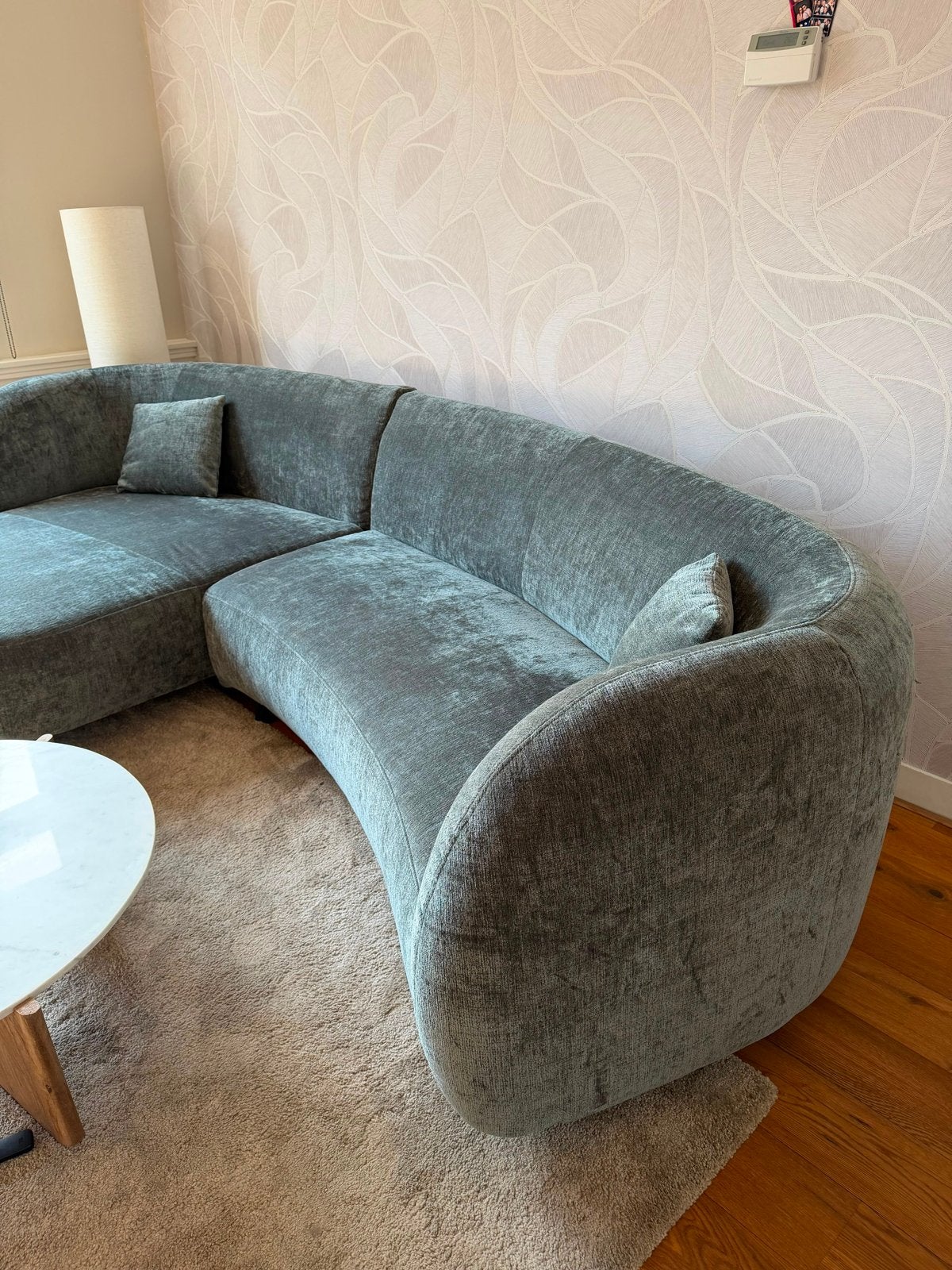 Prachtige design hoekbank met chaise longue | Nieuwstaat |, Huis en Inrichting, Ophalen, 250 tot 300 cm, 100 tot 125 cm, Hoekbank