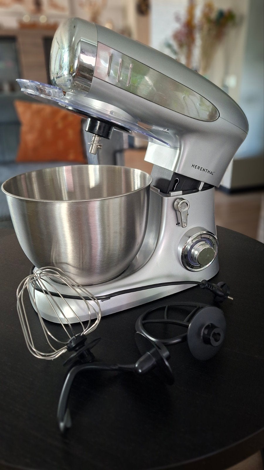Herenthal Keukenmachine - Zilver - Zo goed als nieuw, Ophalen, 4 liter of meer, 3 snelheden of meer, Zo goed als nieuw